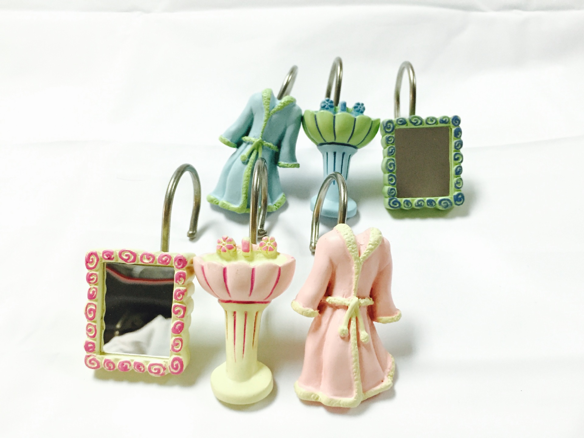 工厂定制浴帘挂钩 树脂浴帘挂钩 休闲浴帘挂钩 彩绘系列浴帘挂钩