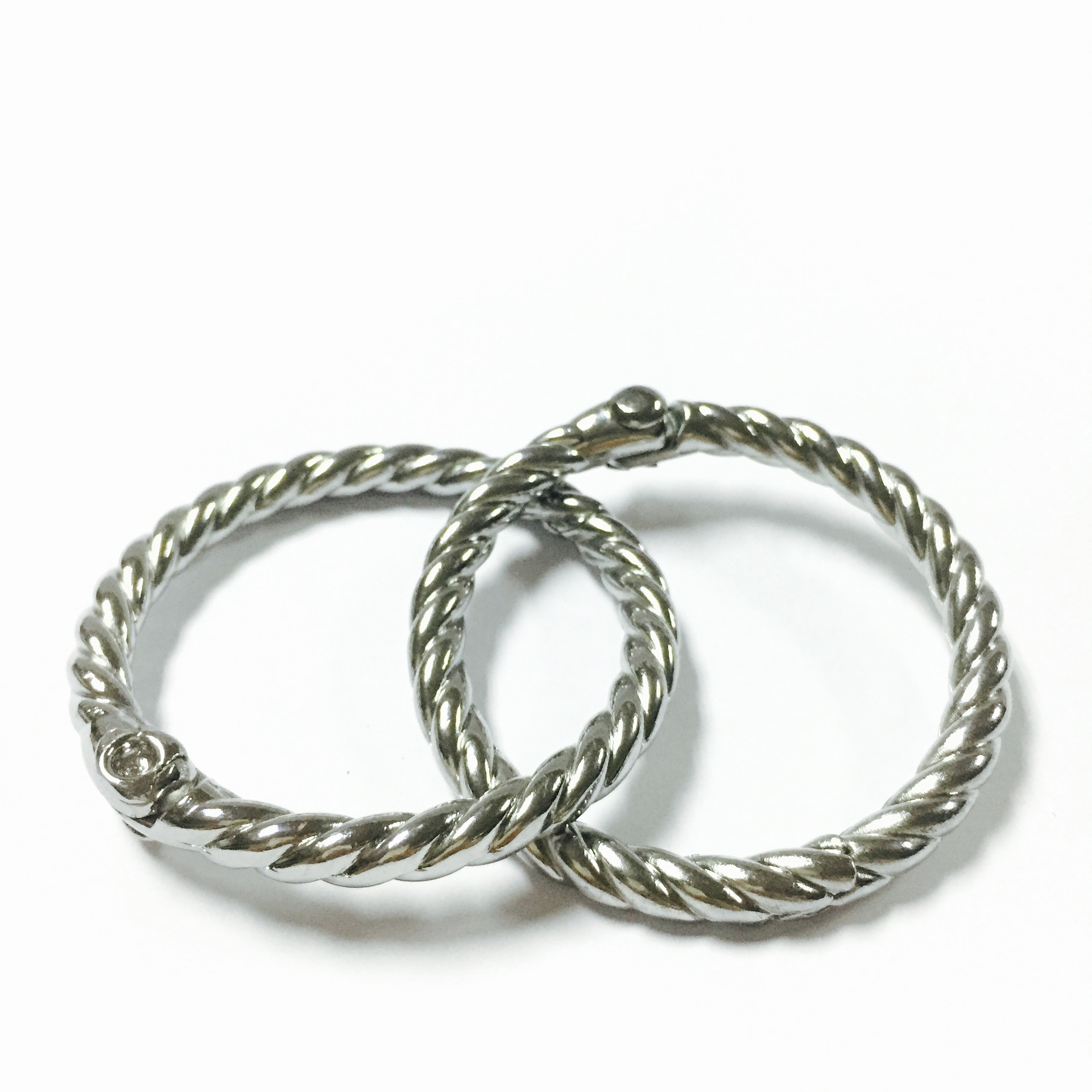 厂家定制 不锈钢浴帘挂钩 铁环浴帘挂钩 五金系列浴帘挂钩